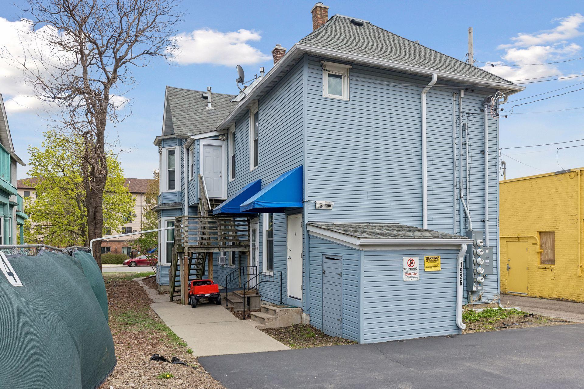 1926 15th Avenue South - Spacecrafting - 0038.jpg