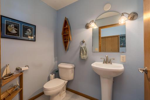 6106 Shamrock Drive, Madison Lake, MN 56063