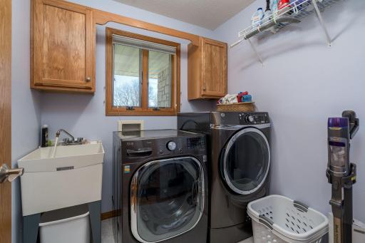 6106 Shamrock Drive, Madison Lake, MN 56063