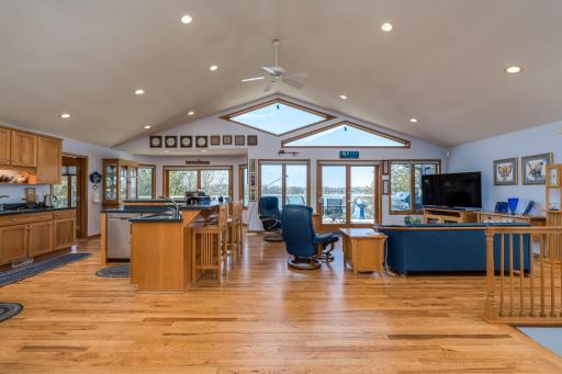 6106 Shamrock Drive, Madison Lake, MN 56063