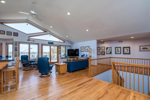 6106 Shamrock Drive, Madison Lake, MN 56063