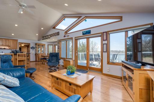 6106 Shamrock Drive, Madison Lake, MN 56063