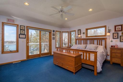 6106 Shamrock Drive, Madison Lake, MN 56063