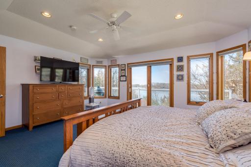6106 Shamrock Drive, Madison Lake, MN 56063