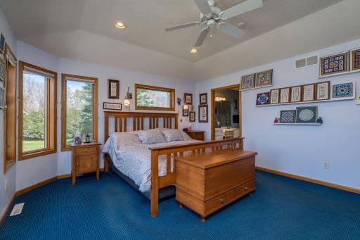 6106 Shamrock Drive, Madison Lake, MN 56063