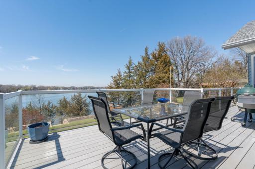 6106 Shamrock Drive, Madison Lake, MN 56063