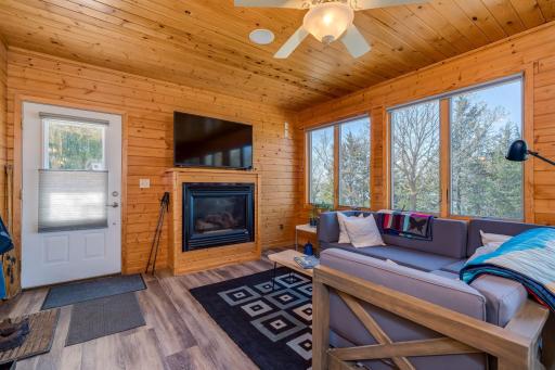 6106 Shamrock Drive, Madison Lake, MN 56063
