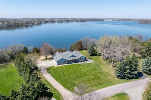 6106 Shamrock Drive, Madison Lake, MN 56063