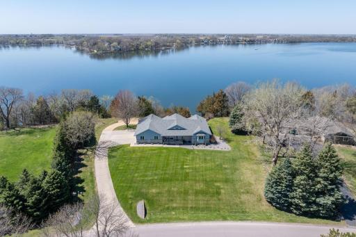 6106 Shamrock Drive, Madison Lake, MN 56063