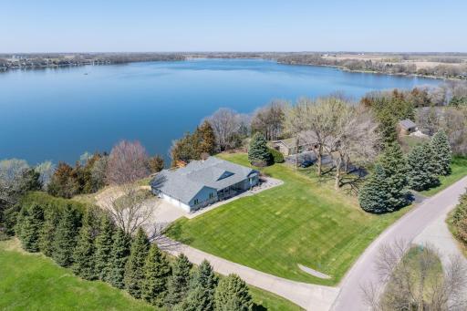 6106 Shamrock Drive, Madison Lake, MN 56063