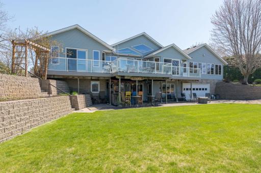 6106 Shamrock Drive, Madison Lake, MN 56063