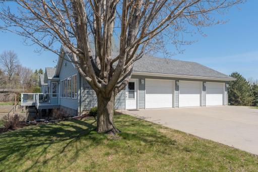 6106 Shamrock Drive, Madison Lake, MN 56063