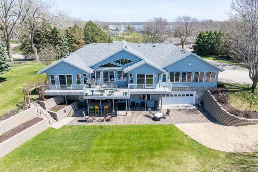 6106 Shamrock Drive, Madison Lake, MN 56063