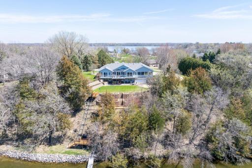 6106 Shamrock Drive, Madison Lake, MN 56063