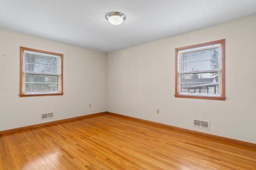 206 1st Avenue NW, Kasson, MN 55944