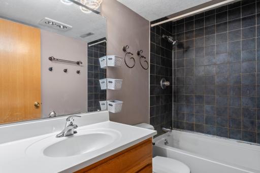 206 1st Avenue NW, Kasson, MN 55944
