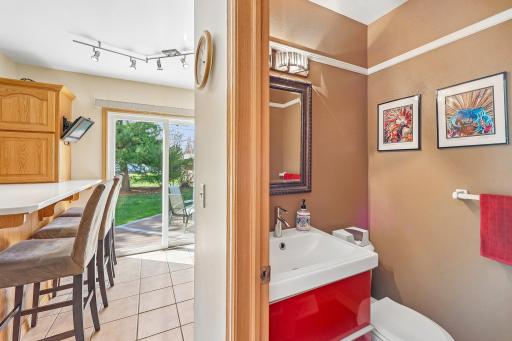 2115 Decatur Avenue N, Minneapolis, MN 55427