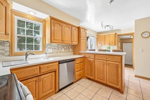 2115 Decatur Avenue N, Minneapolis, MN 55427