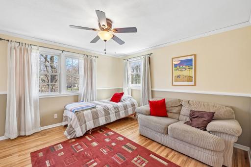 2115 Decatur Avenue N, Minneapolis, MN 55427