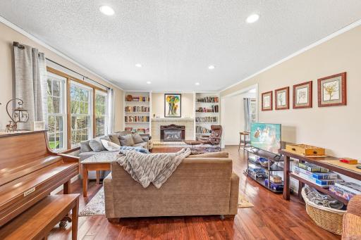 2115 Decatur Avenue N, Minneapolis, MN 55427