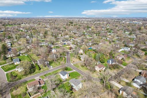 2115 Decatur Avenue N, Minneapolis, MN 55427
