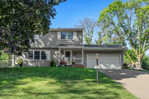 Welcome to 2115 Decatur Ave N, Golden Valley! AWESOME neighborhood