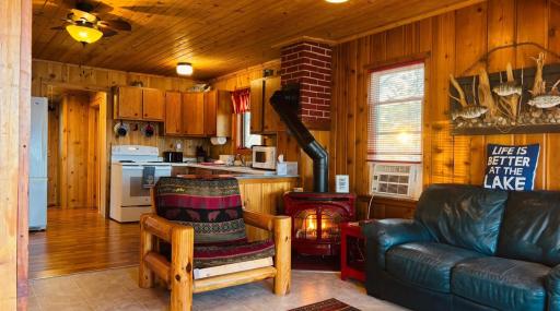 33252 Librarian Lane, Laporte, MN 56461