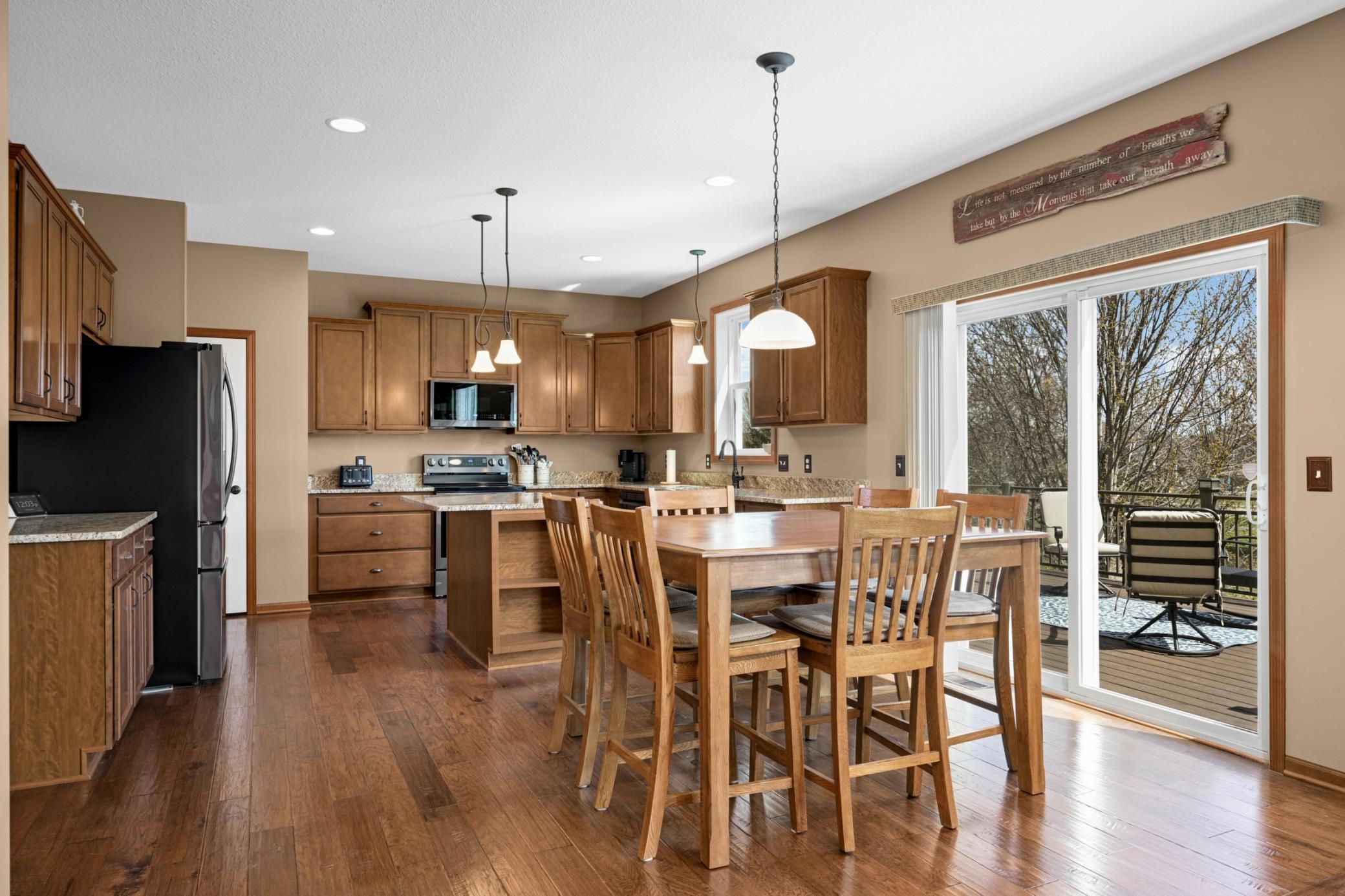 Eat in Kitchen