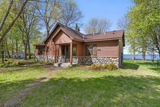 21485 324th Place, Isle, MN 56342