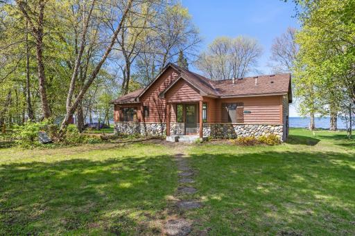 21485 324th Place, Isle, MN 56342