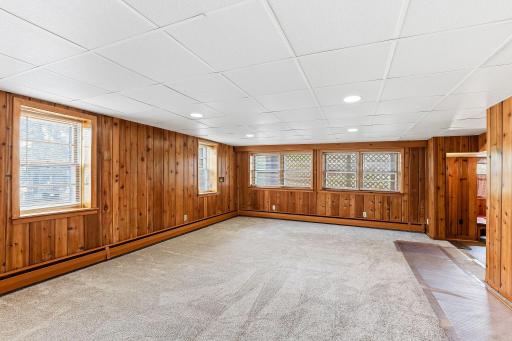 200 7th Street W, Hastings, MN 55033