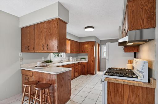 6815 Irving Avenue S, Minneapolis, MN 55423
