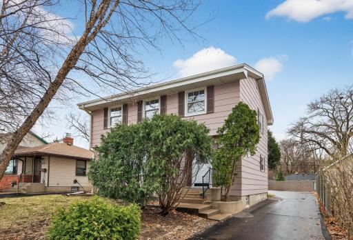 6815 Irving Avenue S, Minneapolis, MN 55423