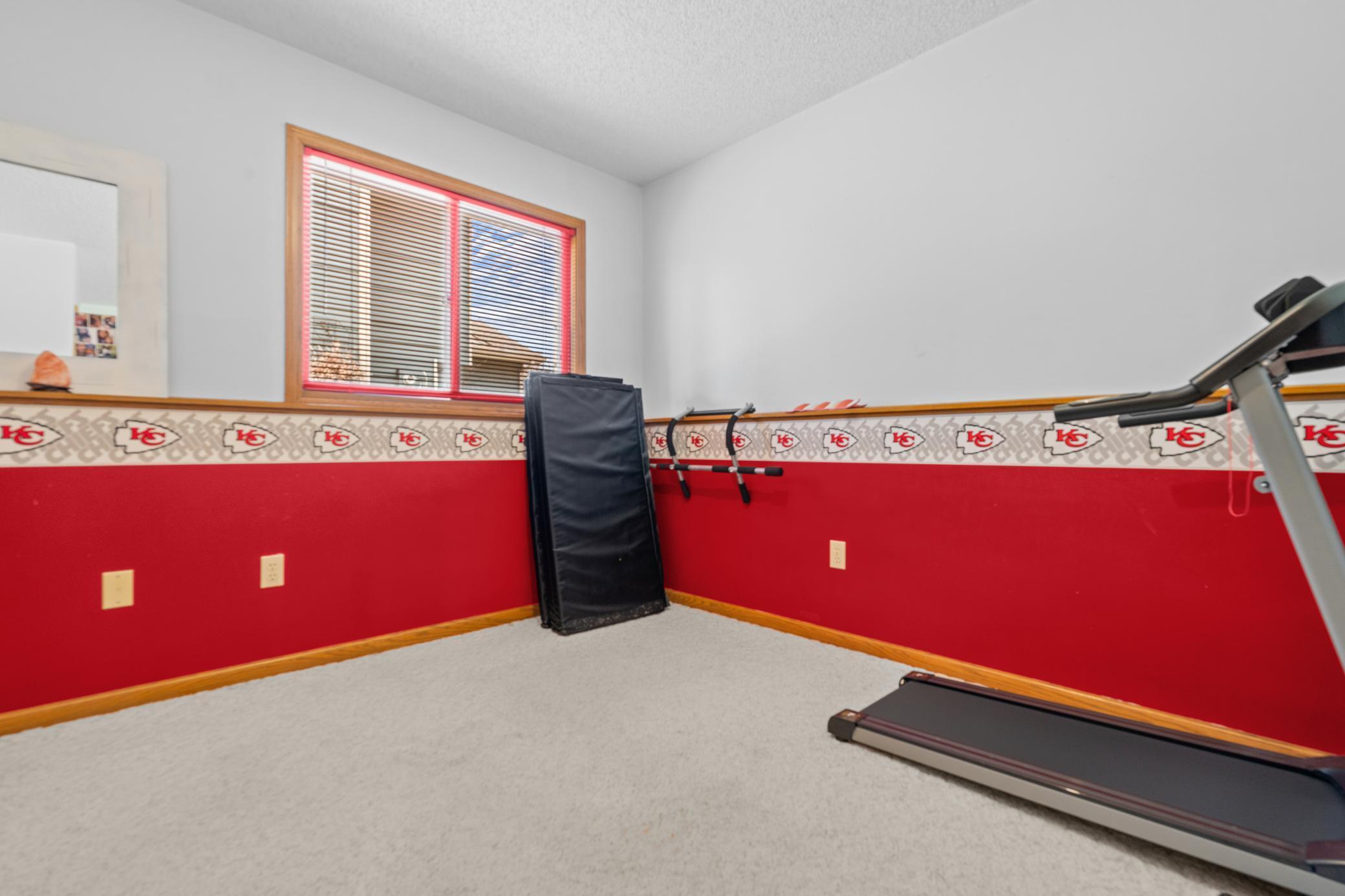 6709 110th Ave-22.jpg