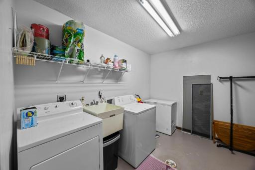 5538 County Road 6 SW, Howard Lake, MN 55349