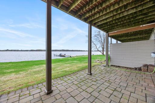 5538 County Road 6 SW, Howard Lake, MN 55349