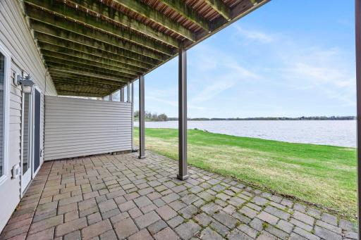5538 County Road 6 SW, Howard Lake, MN 55349