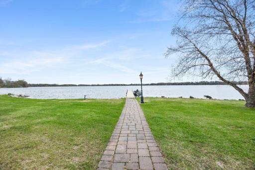 5538 County Road 6 SW, Howard Lake, MN 55349