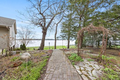5538 County Road 6 SW, Howard Lake, MN 55349