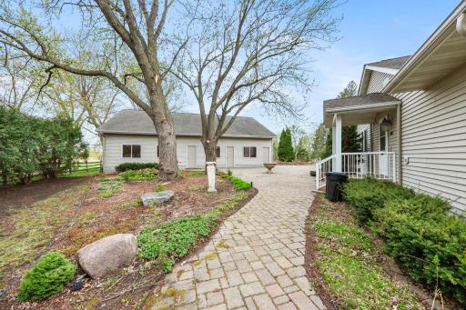 5538 County Road 6 SW, Howard Lake, MN 55349