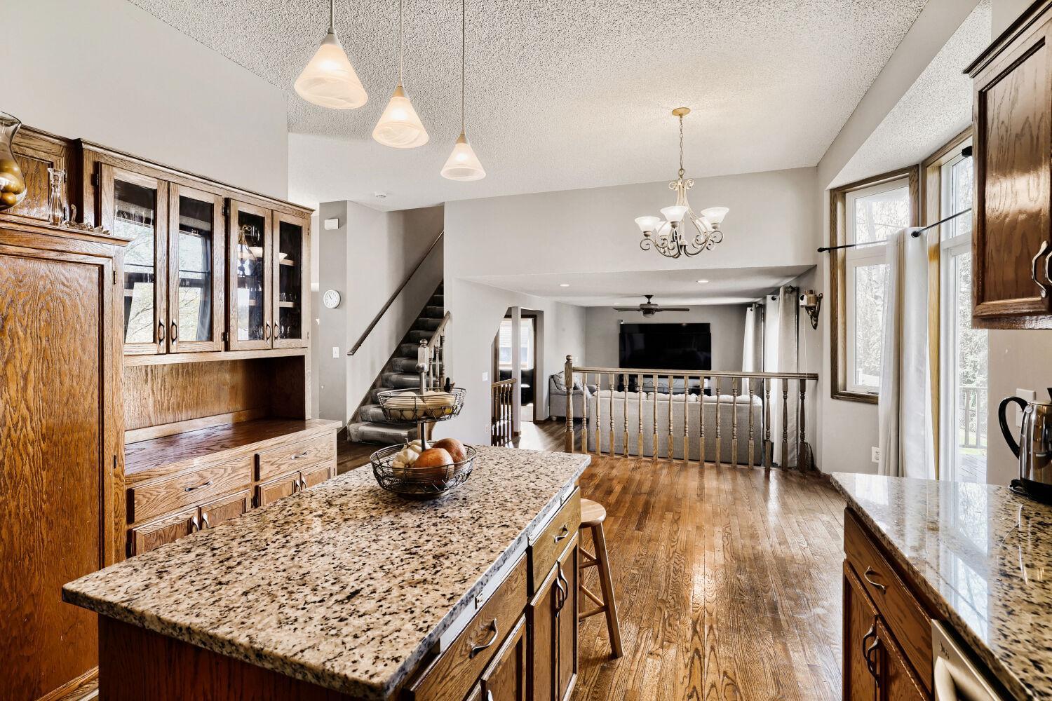 14233 Cobbler Ave - Web Quality - 009 - 09 Kitchen.jpg