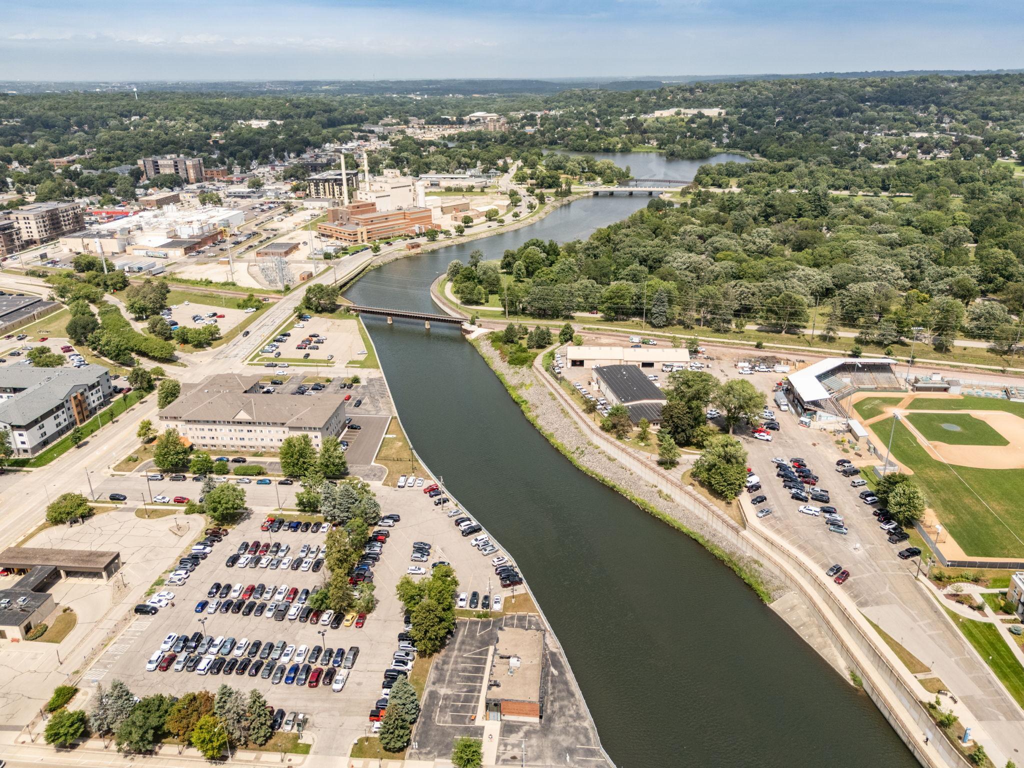 45-web-or-mls-46-Aerial View.jpg