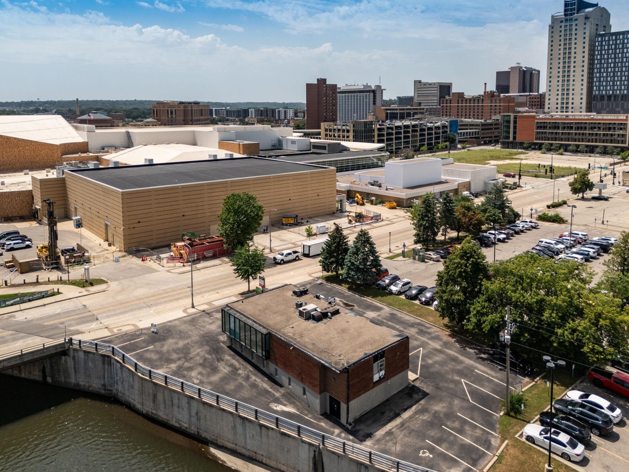 28-web-or-mls-43-Aerial View.jpg