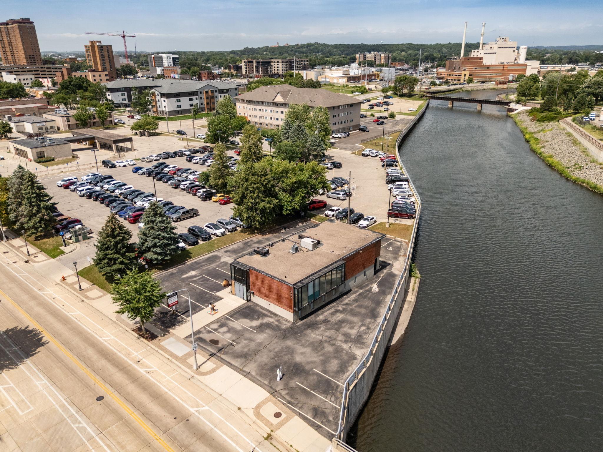 27-web-or-mls-42-Aerial View.jpg