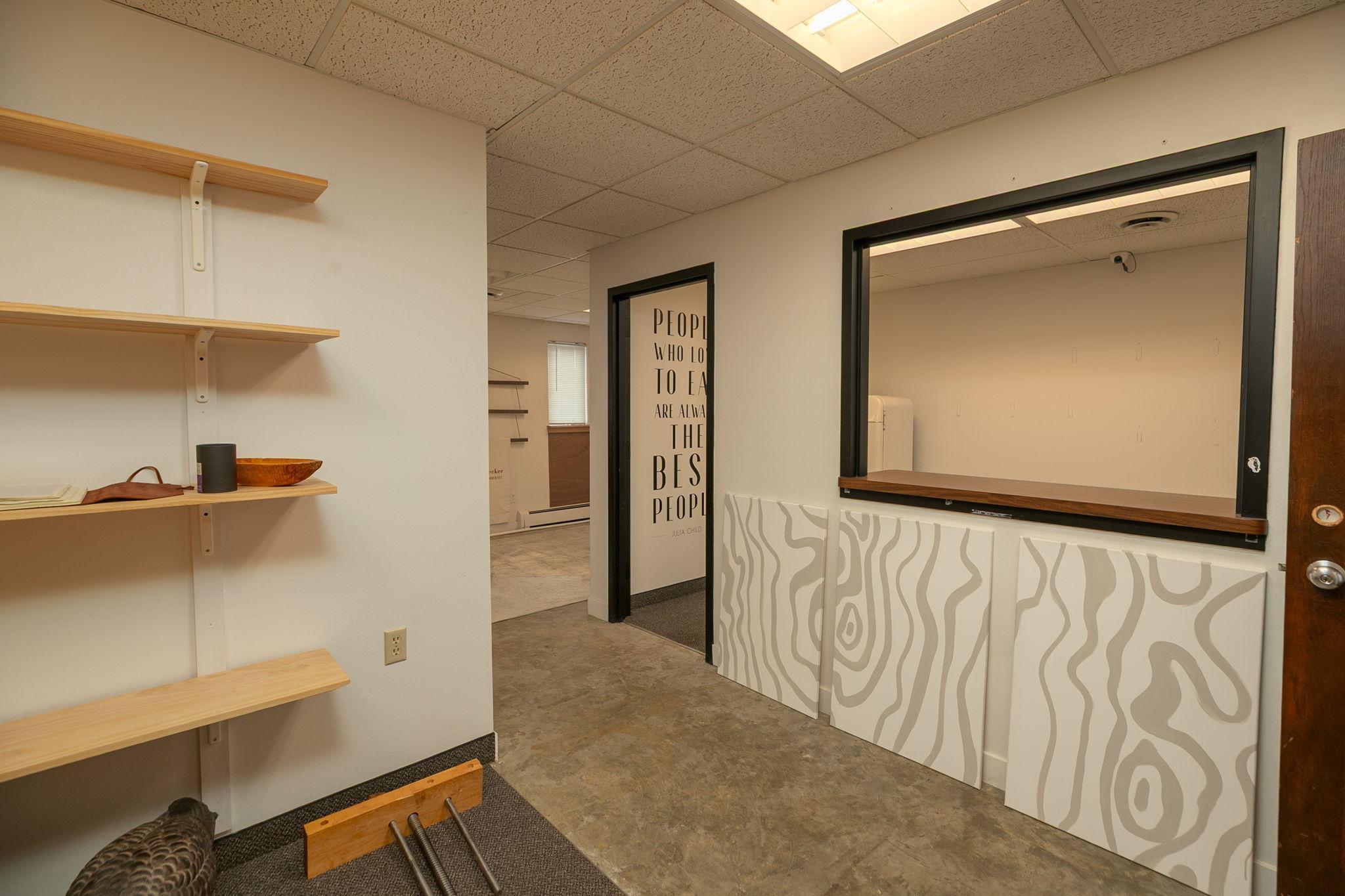 23-web-or-mls-24-Office Space.jpg