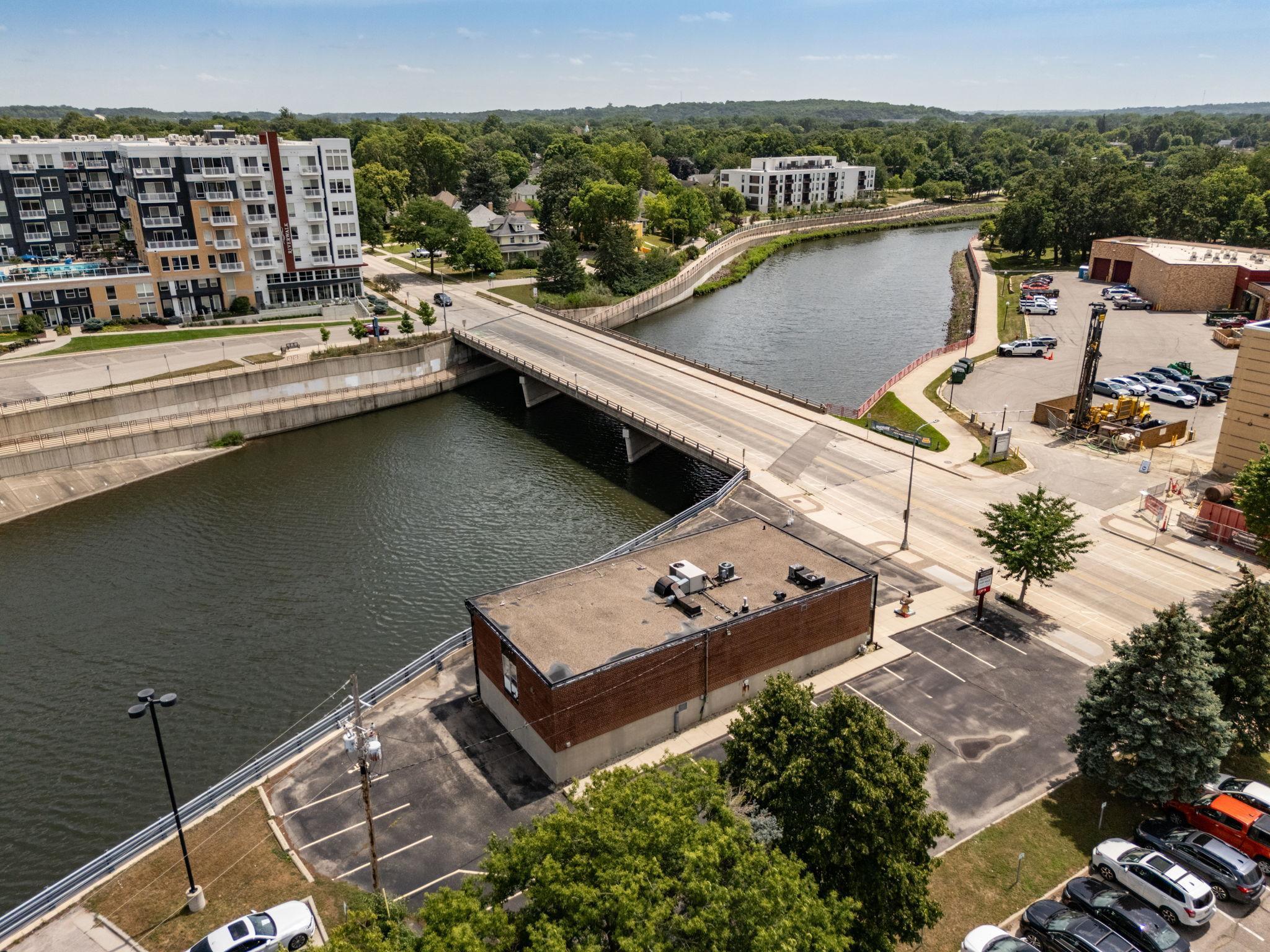 11-web-or-mls-04-Aerial View.jpg