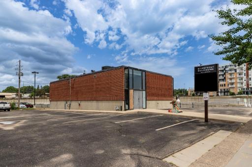 307 E Center Street, Rochester, MN 55904