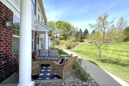 1249 Chateau Avenue, 405, Maplewood, MN 55109
