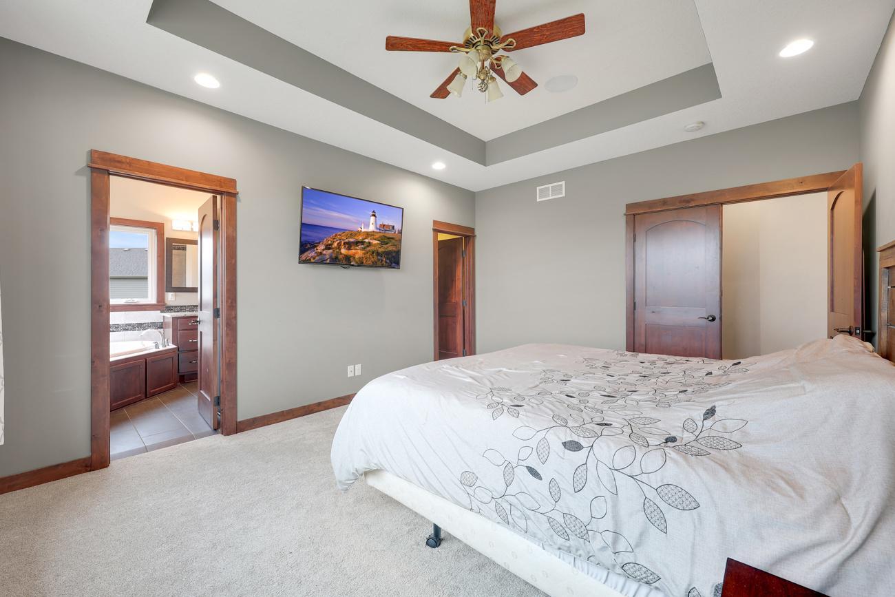 Primary Ensuite Bedroom 1