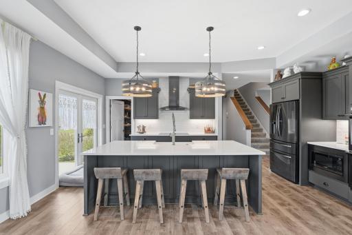 5737 Raven Point Road, Prior Lake, MN 55372